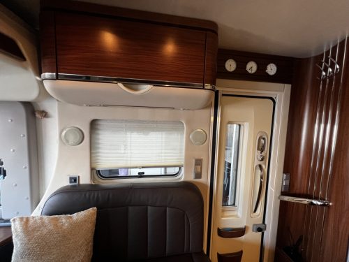 HYMER S 800 photo: 11