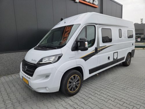 Knaus BoxStar Lifetime 600 ME Camper van Cama transversal foto: 17