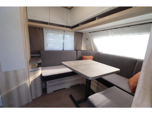 Hobby De Luxe 460 LU MODEL 2027 - 761  photo: 7