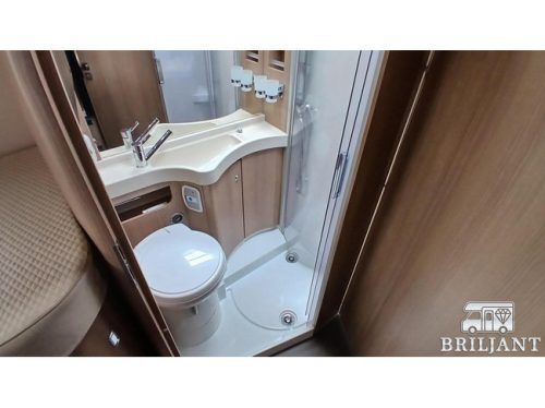 Carthago C-Tourer T-143 .. automatic/single beds photo: 21