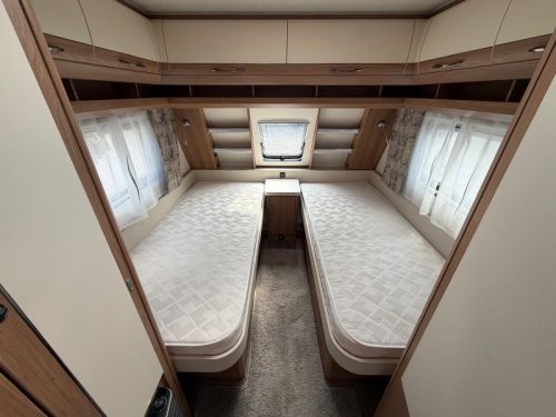 Hobby De Luxe 540 UL Voll ausgestattet!! Foto: 14
