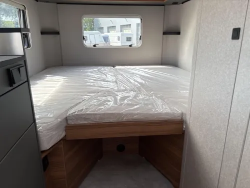 Eriba Feeling 442 Lulea Leaf Elegance package. photo: 9