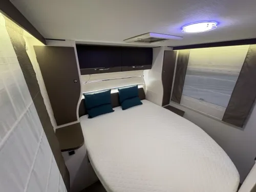Chausson Welcome 728 EB Queensbed / cama basculante foto: 9
