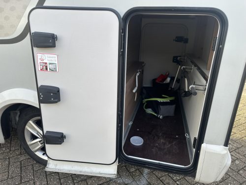 Knaus Tourer Van 500 MQ Automaat 3 Personen Hubdach Foto: 5