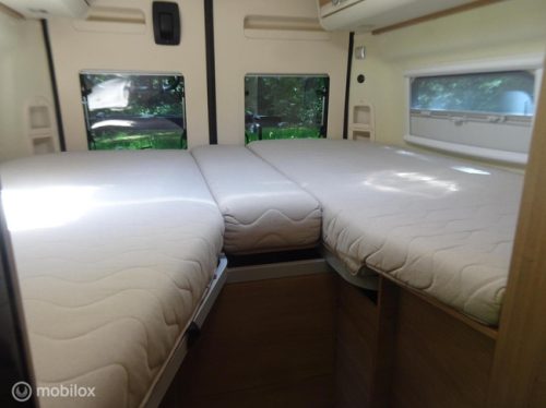 Adria Twin Axess 640 SL 130 HP Euro 6 | Single beds | Full options | Original NL | 39dkm | DEALER-STATE photo: 2
