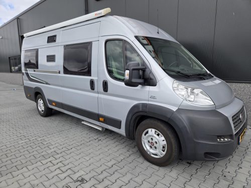 LMC Tourer 64 P&ouml;ssl Automatic Single beds photo: 4