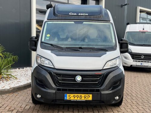 Chausson V697 VIP Dachklimaanlage, Busbiker, Markise Foto: 3