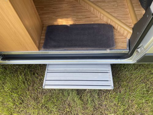 P&ouml;ssl 2Win Fixed bed, Air conditioning, Bicycle rack photo: 15