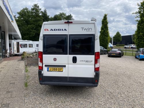 Adria Twin 640 SLX L&auml;ngsbetten wie neu Foto: 5