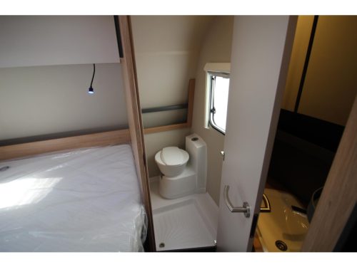 Knaus Sport 450 FU Action model! photo: 18