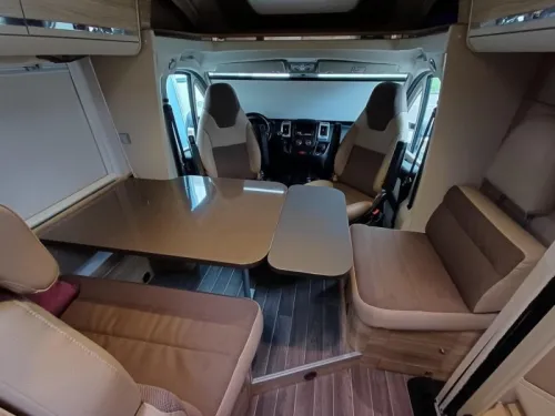 Adria Matrix M 670 SL TOP maintained motorhome photo: 3
