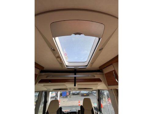 Hymer Star Edition B614sl Aire acondicionado de techo Horno Portabicicletas BearLock foto: 15