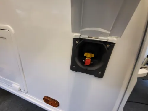 Knaus Sport 500 KD zeer compleet uitgevoerd  foto: 2