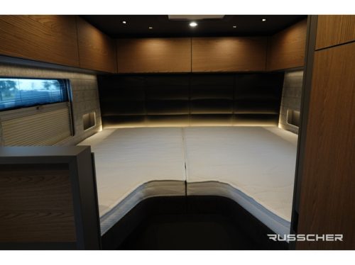 NIESMANN BISCHOFF Arto 78E 9G-Tronic Mercedes | Nieuw Model | Levelsysteem | Leder | Dakairco foto: 15