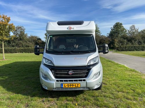 B&uuml;rstner Harmony Line Lyseo BT6441 Automaat Half integraal camper Nieuwstaat! foto: 3
