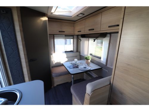 Weinsberg CaraOne Edition HOT 390 QD MODEL 2026 / 849 foto: 11