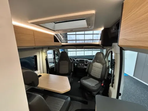Adria Twin 600 SLB Select Spring Edition automatic photo: 6