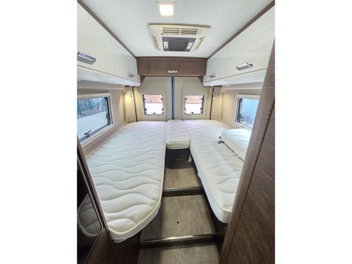 Karmann Davis 640 Lengte Bedden 9G Automaat  foto: 17