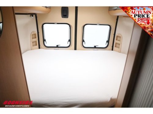 Adria Twin 2.3 M. Jet Querbett Mittelk&uuml;che L&auml;ngssitzgruppe Klima Klimaanlage Foto: 12