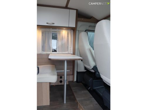 Carado V337 140hp | Roof air conditioning | Single beds | Lithium | Awning | Compact Model | Bike rack | Multimedia system | LED TV | Awning | photo: 5