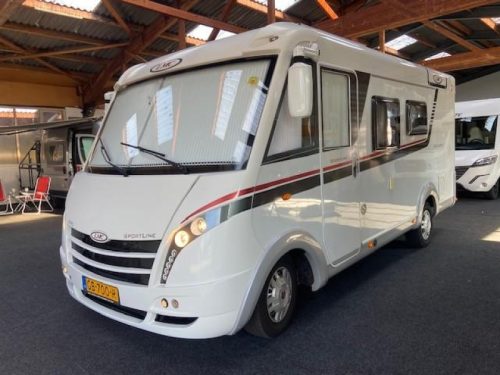 LMC Explorer SportLine 595 Very beautiful! photo: 2