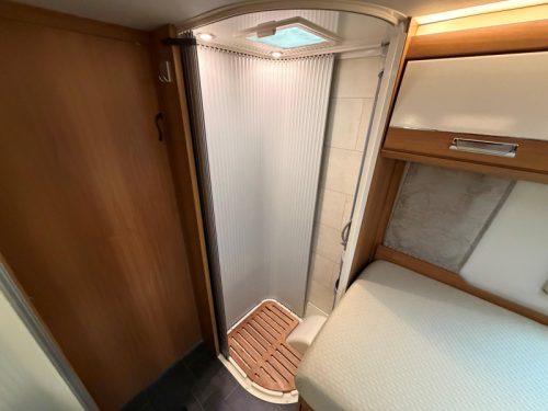 Dethleffs Sixteen 7150 EB LEVEL/SOLAR/OMVORMER  foto: 14