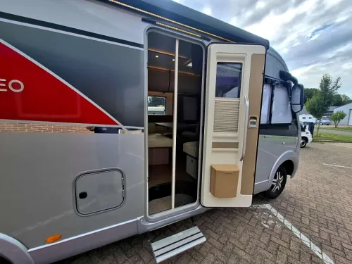 B&uuml;rstner Ixeo I 690 G Automaat | HPC Level |  foto: 6