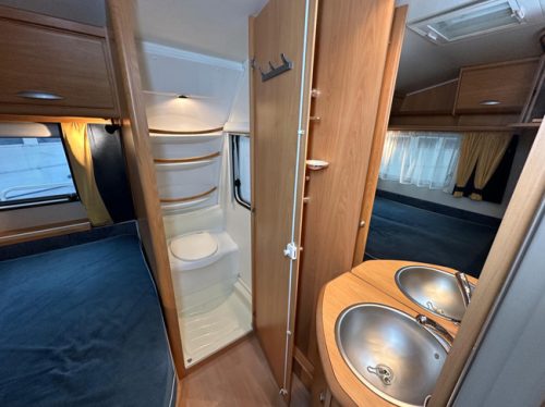 Chateau Calista 390 CT photo: 8