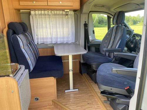 P&ouml;ssl 2Win Fixed bed, Air conditioning, Bicycle rack photo: 6