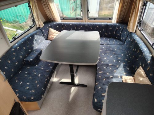 Kip Grey Line Special 44 EKL mit Duschraum Foto: 6