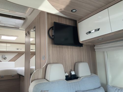 B&uuml;rstner Lyseo Harmony Line 690, AUTOMAAT, Mercedes Sprinter 2.2 163 Pk Enkele-bedden, hefbed, Luchtvering, Bj. 2020 &ldquo; Ihr Wohnmobil-Verkaufsvermittler Wohnmobilzentrum on the road Marum Foto: 7