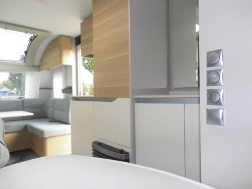 Adria Adora 522 UP Like new! Mover Awning! photo: 7