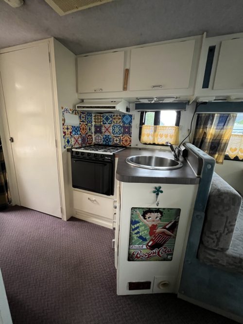 Ford Travelmaster V8 AMERIKAAN FRANSBED+ALKOOF+RONDZIT AIRCO foto: 6