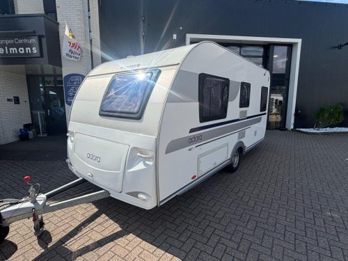 Adria Adora 462 PU awning, bicycle rack. photo: 3