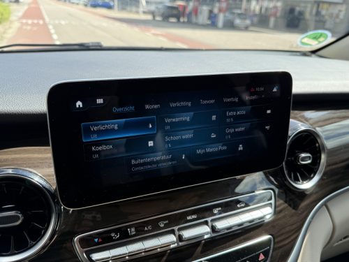 Mercedes-Benz V300 Marco Polo 4-Matic 2022 55,000KM AUT photo: 13