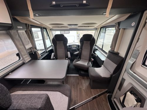 Knaus L!ve I 650 MEG IH44 photo: 17