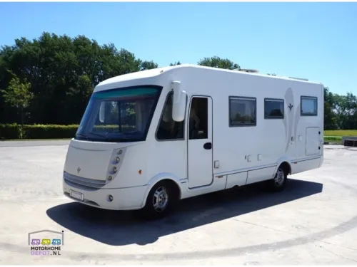 Niesmann+Bischoff Arto 69 L Sachs Automatic photo: 3