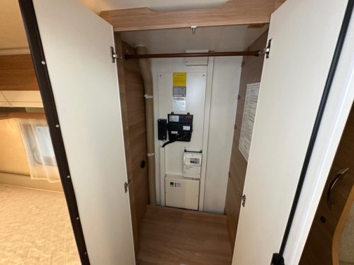 Hobby De Luxe 460 Ufe photo: 18
