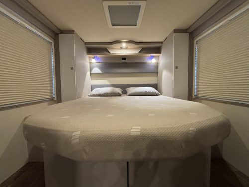 HYMER 2022 Face to Face Queensbett 150 PS Schaltgetriebe T695 S Foto: 10