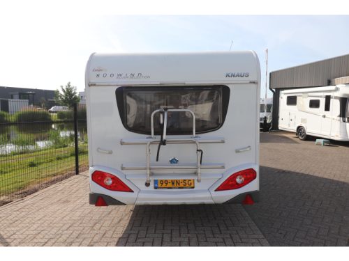 Knaus Sudwind Silver Selection 450 FU Mover Underfloor heating photo: 3