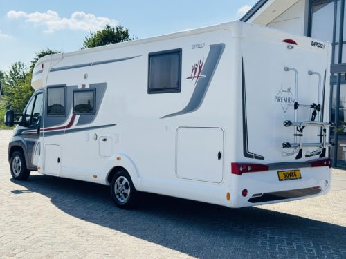Rapido 696 F Premium Edition NUR 8.000 KM! Foto: 10