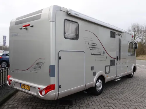 Hymer B678 WC/DOUCHE | LIT LONG photo : 2