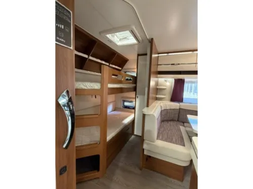 Hobby Excellent 560 KMFE Incl. Awning and Mover photo: 11