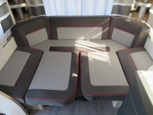 Hobby De Luxe Edition 460 UFE ZIP AWNING + CARAVAN AWNING photo: 10