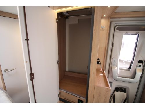 Knaus Sport 450 FU Action model! photo: 19