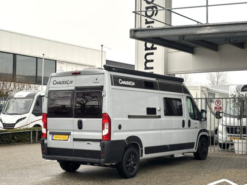 Chausson V594 Roadline CAMA TRANSVERSAL FIAT8 SUSPENSI&Oacute;N NEUM&Aacute;TICA 5.99M foto: 21