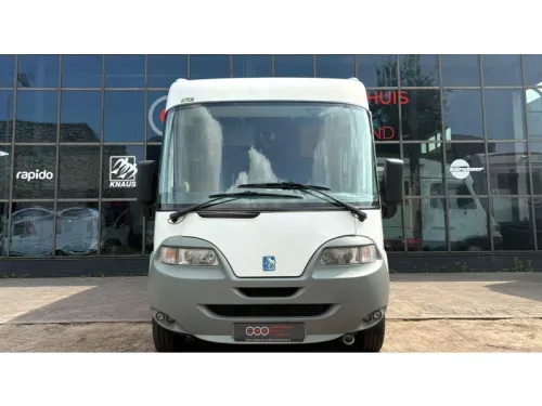 Knaus Travel-Liner 2XAirco,Fixed bed,Lift bed photo: 1
