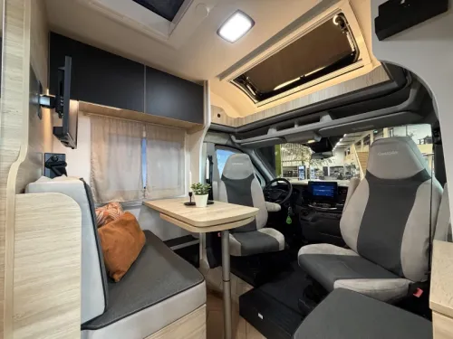 Chausson Sport Line S 697 L&auml;ngsbetten / Automatik Foto: 9