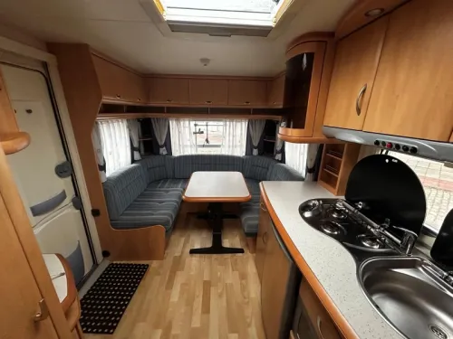 Hobby De luxe Easy 540 UL Mover & accu, Radio Foto: 6