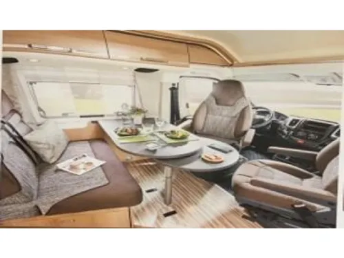 Malibu Van Comfort 640 LE L&auml;ngsbetten, Automatik Foto: 3